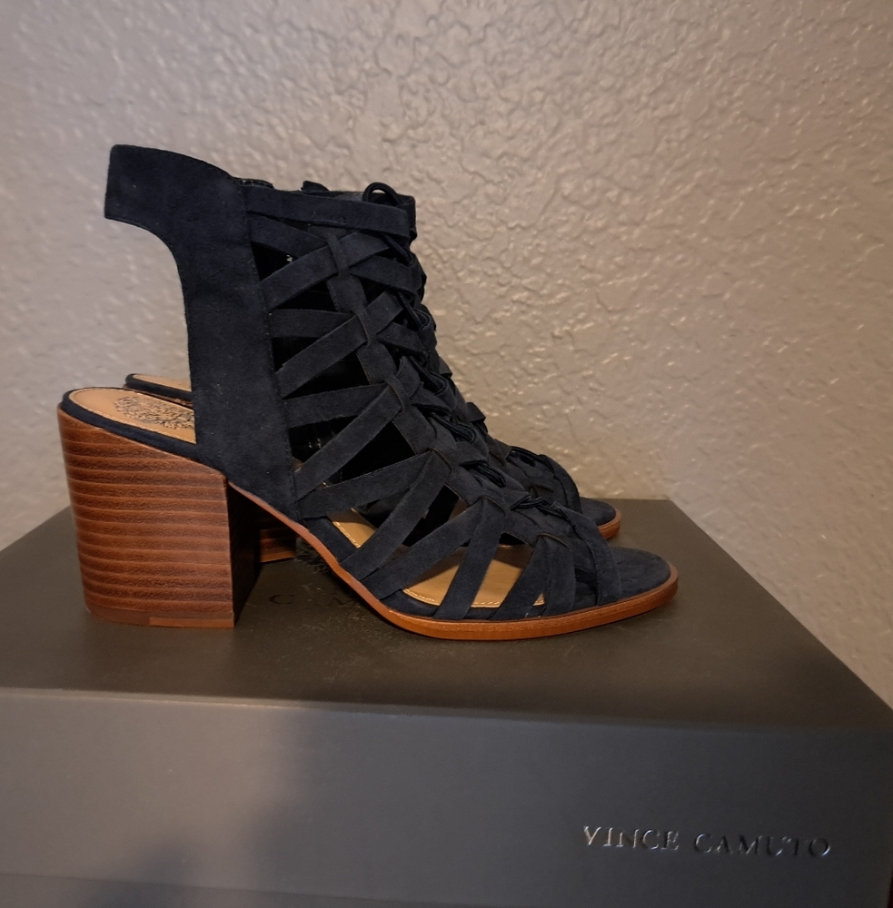 Womens Suede Navy Heels